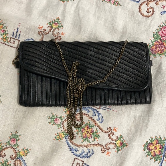 Lovestitch clutch / crossbody bag - Picture 1 of 3